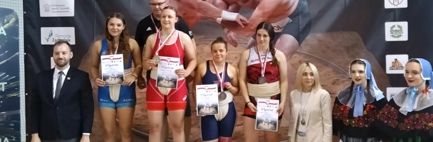 Read more about the article 🎌⛩️🇯🇵 Mistrzostwa Polski Kadetów i Kadetek w sumo